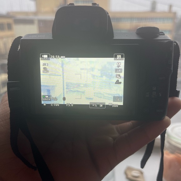 Canon m50 mirror less camera new out of box - Picture 7 of 7